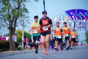 BIB: 
                            <button type="button" onclick="openModal(10098731)" class="btn btn-primary btn-sm float-right btn-popup" data-toggle="modal" data-target=".modal-high-quality">
                        <i class="fas fa-shopping-cart"></i> Add to Cart
                    </button>
                                            <button type="button" onclick="isThisMe(10098731, true)" class="btn btn-success btn-sm float-right btn-popup btn-isme hidden" data-toggle="tooltip" data-placement="bottom" title="นี่คือรูปของคุณใช่ไหม คลิกที่นี่เพื่อเอาเข้าอัลบั้ม">
                        <i class="fas fa-plus"></i> Add to album
                    </button>
                    <button type="button" onclick="isThisMe(10098731, false)" class="btn btn-warning btn-sm float-right btn-popup btn-isnotme hidden">
                        <i class="fas fa-ban"></i> Remove from album
                    </button>